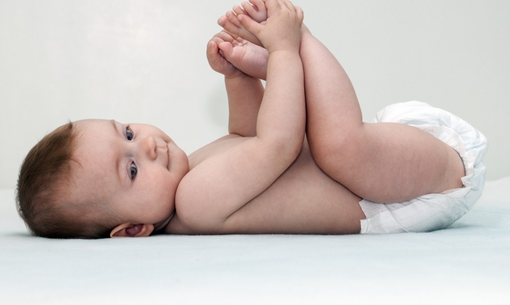 érythème fessier-neuf mois