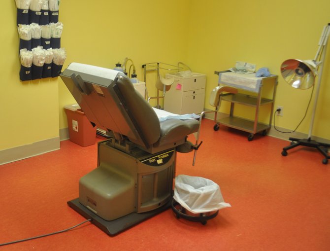 avortement clinique garcon feministe