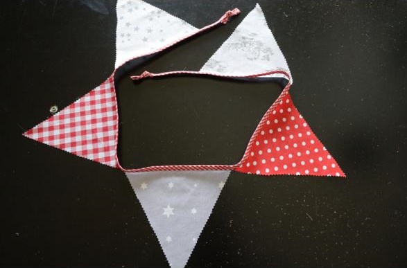 etape 11 diy guirlande fanions