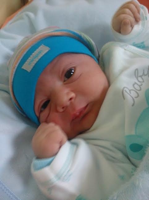 Ahcene, né le 7 avril 2015