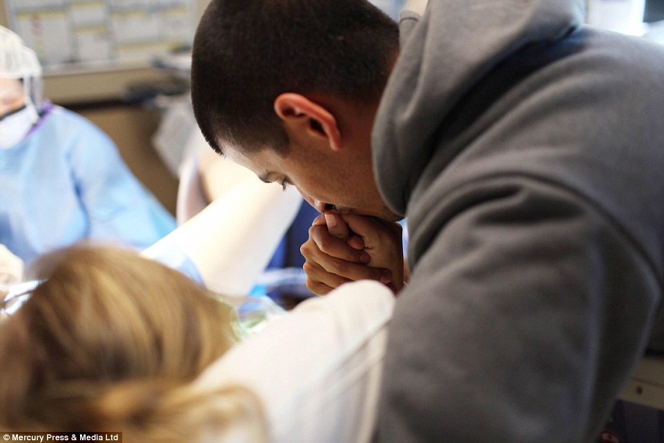 news photos en temps reel daccouchement 2