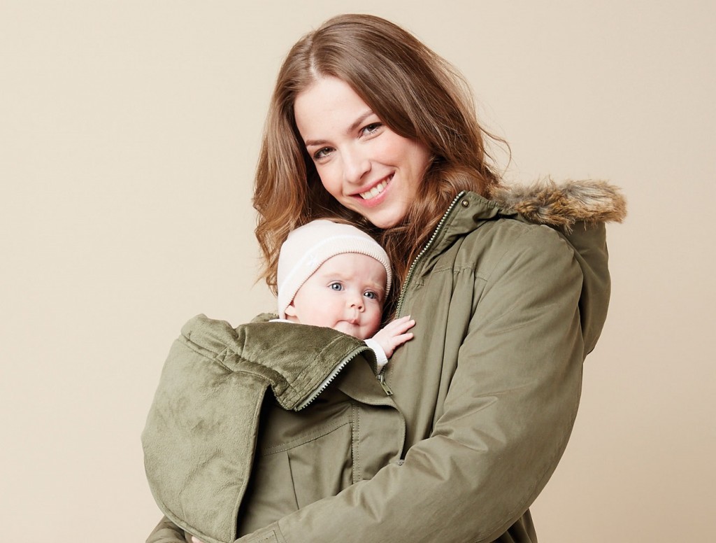 manteau femme avec bebe