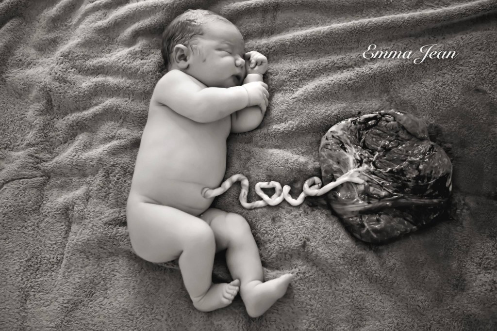 bebe-photo-placenta-emma-jean-photographe