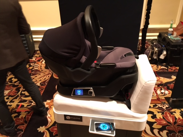 le siege auto connecte de chez 4moms