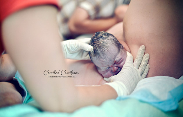 accouchement expulsion bebe