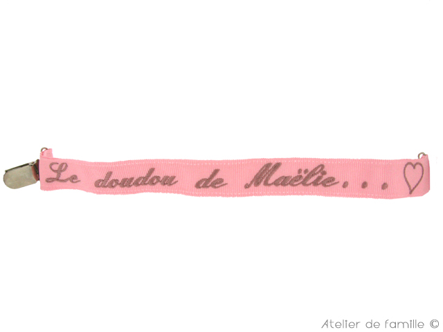attache doudou cadeau naissance personnalisable atelier de famille