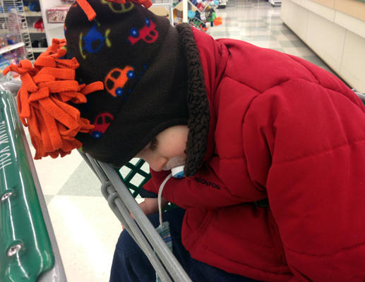 bebe endormis supermarche