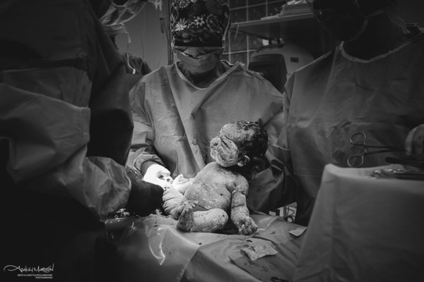 photos-accouchement-naissance-bebe-ashley-marston-28