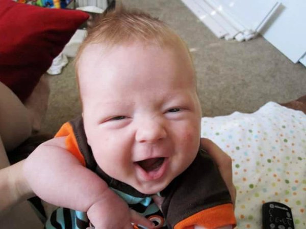 photos-bebes-qui-sourient-16