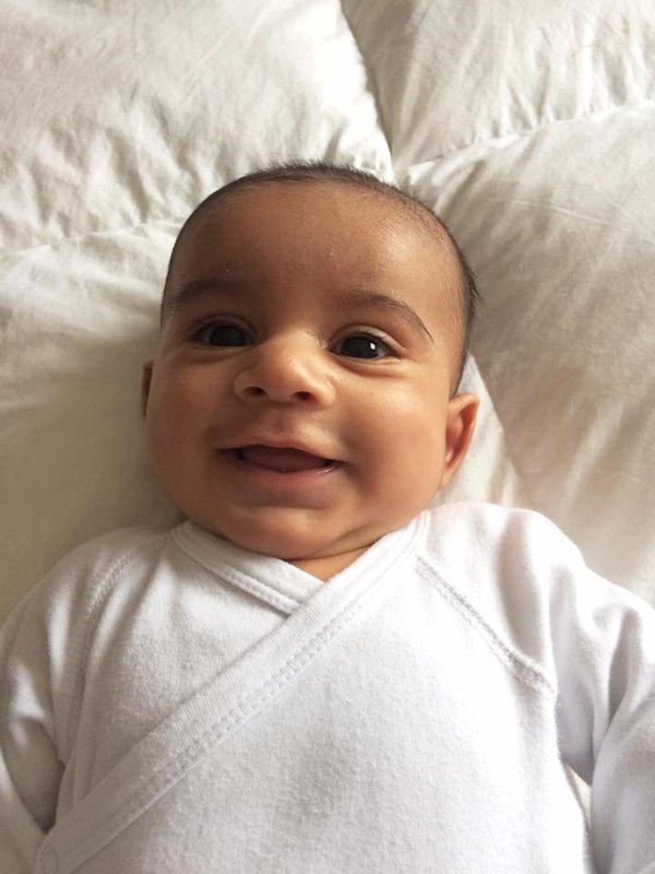 photos-bebes-qui-sourient-20