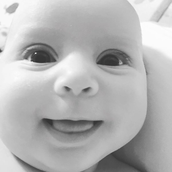 photos-bebes-qui-sourient-24