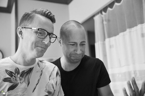 johan-jakob-couple-gay-mere-porteuse-photographe-professionnel-12