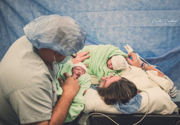 photos-accouchements-futurs-parents-photographes-professionnels-21