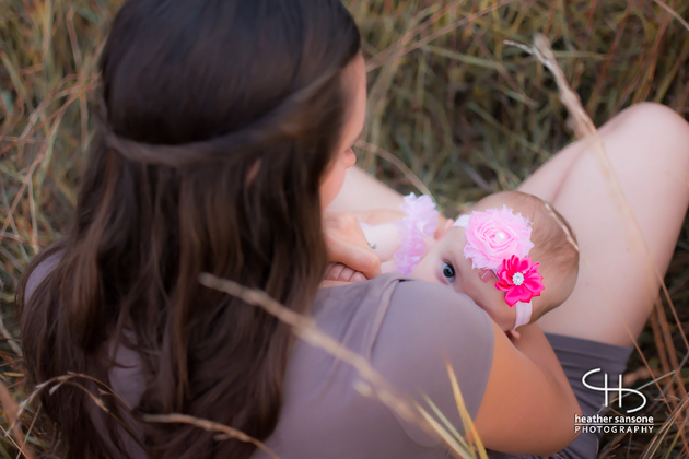 Heather-sansone-photographies-mamans-qui-allaitent-bebe-19