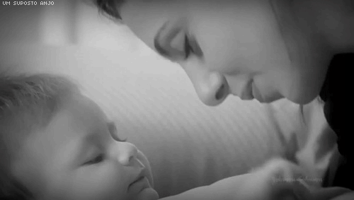un bebe comble une partie de votre coeur citation gif