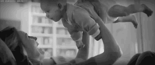 un bebe vous fera aimer plus fort citation gif