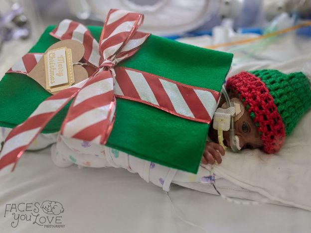 bebe cadeau pere noel 7
