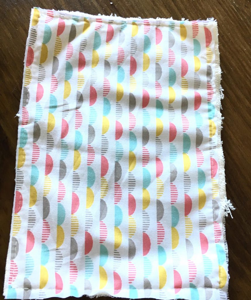 DIY d'une maman pour une sortie de bain avec son gant de toilette (12)