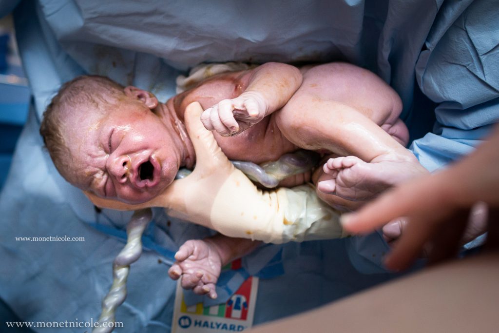 bébé à peine né