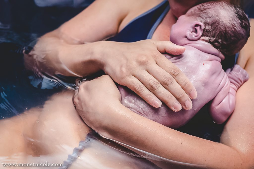 naissance dans l'eau