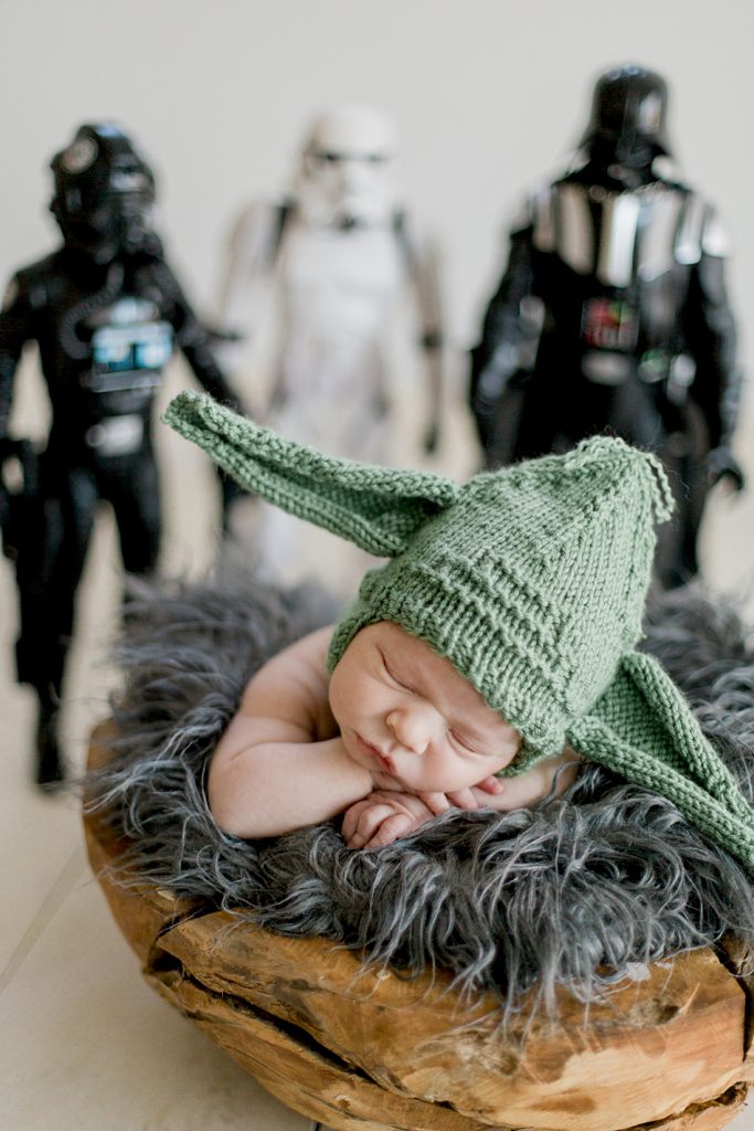 Bébé déguisé en Yoda