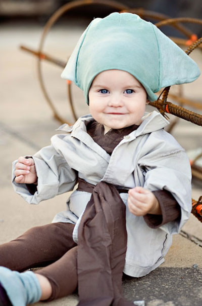 Bébé en yoda jedi