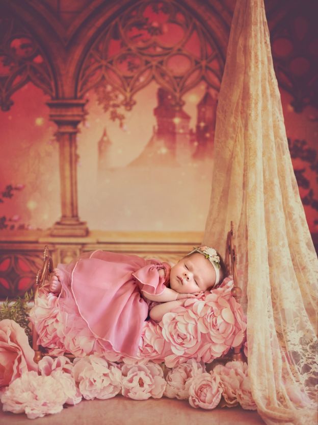 bébé la belle au bois dormant