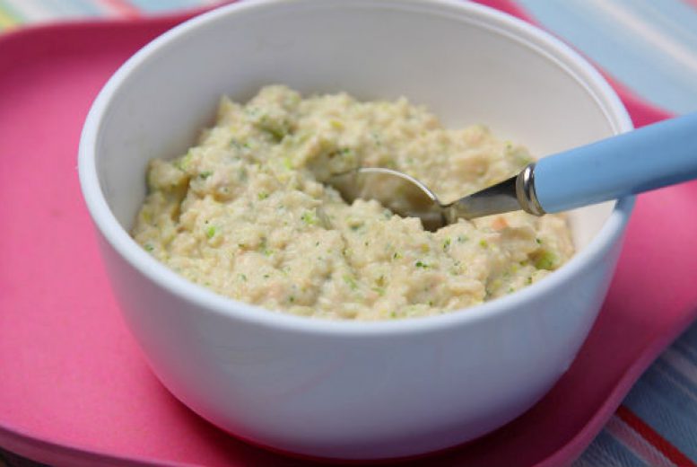 Recette de pâtes au saumon pour bébé à partir de 8 mois - Neufmois.fr